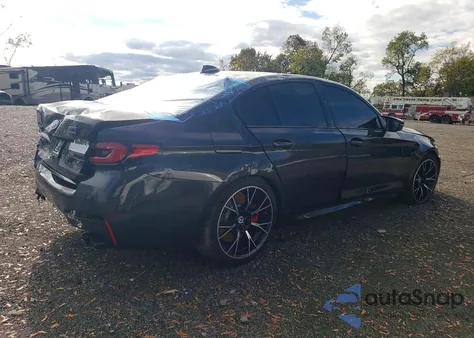 2023 BMW M5 z USA, uszkodzony, nr VIN WBS83CH00PCL23031